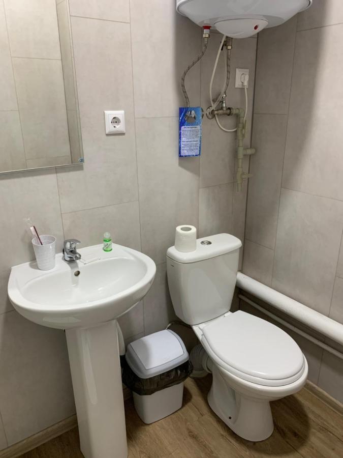 Hotel білий квадрат *