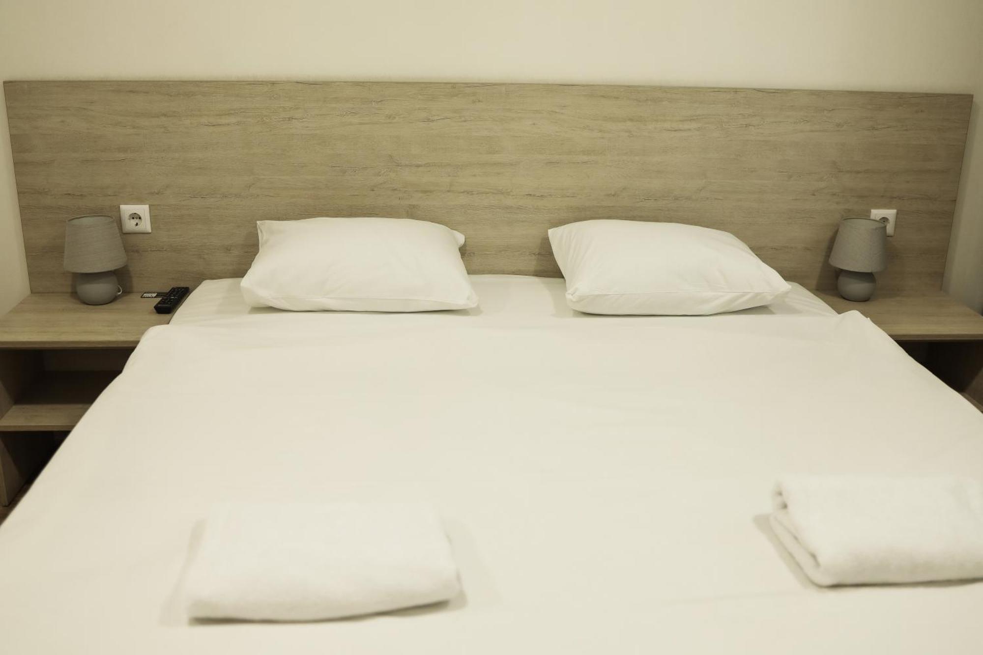 Hotel білий квадрат Kyiv